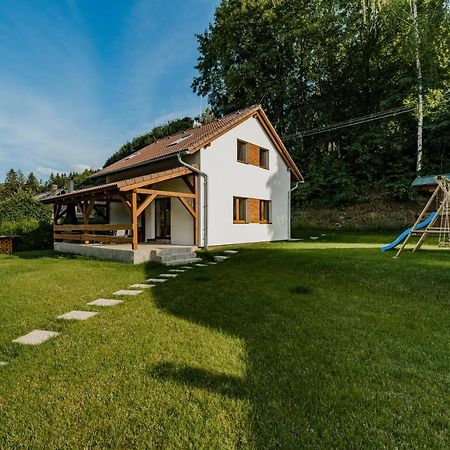 Na Zelivce Chalupa Gabriela Buitenkant foto
